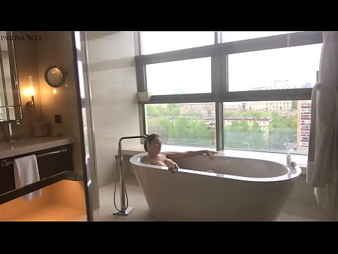 ❤️ Une énorme nana se branlant passionnément la chatte dans la salle de bains ❌ Porno de qualité at fr.flvporn.ru ❤