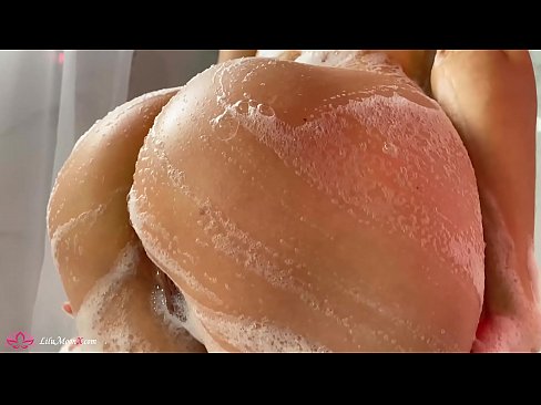 ❤️ Une brune masturbe sa chatte avec un vibrateur jusqu'à un orgasme intense sous la douche. ❌ Porno de qualité at fr.flvporn.ru ❤